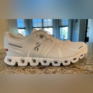 Cloud 5 Tennis Shoes